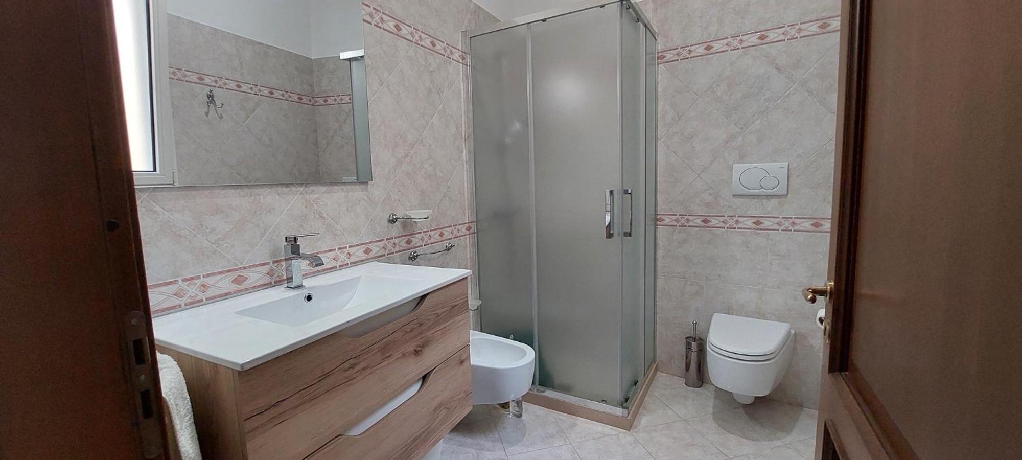 Casa Vacanze Fronte Castello มาร์ตาโน ภายนอก รูปภาพ